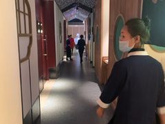 -鸽子侯·家宴·平价海鲜(市图书馆店)