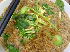 三鲜米线-老字号杨坡红油米线腊汁肉夹馍(东四道巷店)