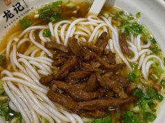 -湘人龙记老长沙米粉(鸟巢店)