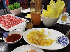 -楼外楼大刀肉传统火锅居(幸福街店)