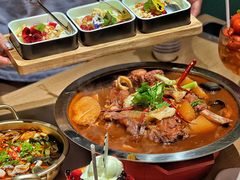 -街角等你.大连海鲜烧烤.经典铁板海鲜串(西安路店)