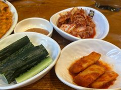-喇喇排骨火锅·传统韩式脊骨汤(望京西园总店)