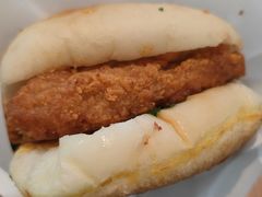 -必胜客(港城新天地店)