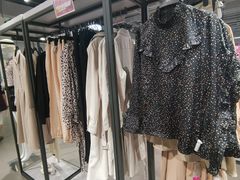 -唯品会(北京国瑞城店)