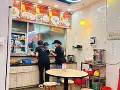 -味先肠粉(珠光路店)