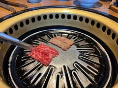 -炼火烤肉店