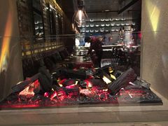 -恰餐厅及酒吧 CHAR Bar & Grill (北京丽都皇冠假日店)