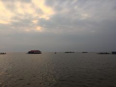 -洞里萨湖
