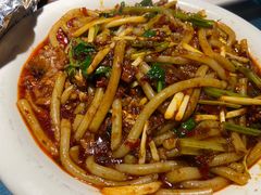 -清真·卡德尔大叔新疆主题餐厅(龙汇路店)