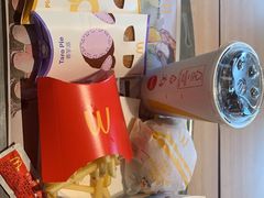 -麦当劳(中二横路店)