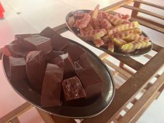 -老石黑山羊毛驴肉火锅(金凯广场店)