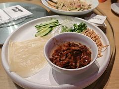 -关东小磨东北菜(上海长风大悦城店)