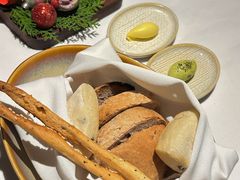 -Erman岩烧牛排(虹桥南丰城店)