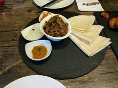 -HIGH FIVE哈福手工汉堡(桂林路店)