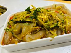 -鲁员外地锅鸡地锅鱼(古墩路店)