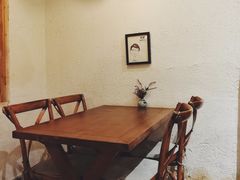 -猫爷的腔调·黔小馆(交大医学住宅区店)