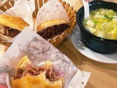 -闫家驴肉老店(华电一校店)