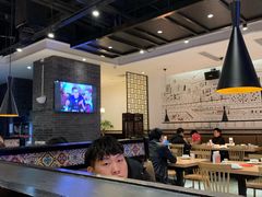 大堂-李子坝梁山鸡(北碚万达五鸡哥店)