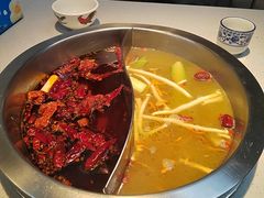 -芈重山老火锅(广州首店)