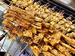-华府九号海鲜烧烤大排档(龙域店)