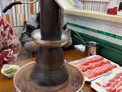 -楼外楼大刀肉传统火锅居(博学路店)