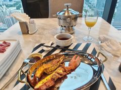 -万达文华酒店·48F云端窗景美食汇自助餐厅