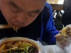 -丁记牛肉手擀板面