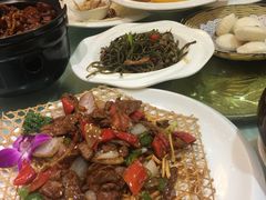 杭椒炒牛柳-艳阳天酒店(五里新村店)