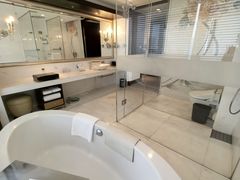 -大连中远海运洲际酒店