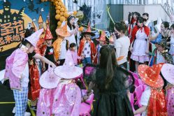 -LuckyStar幸运星家庭娱乐中心(东莞国贸店)