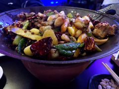 -西街夜油条·麻团包乌饭