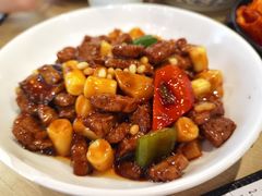 松子牛肉炒年糕-兔爸私家小厨(新北万达店)