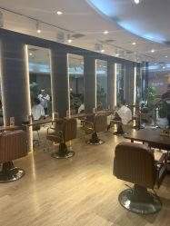 -意廊 Hair Salon