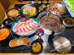 -韩烧牛中牛·甄选黑牛烤肉(黑金店)