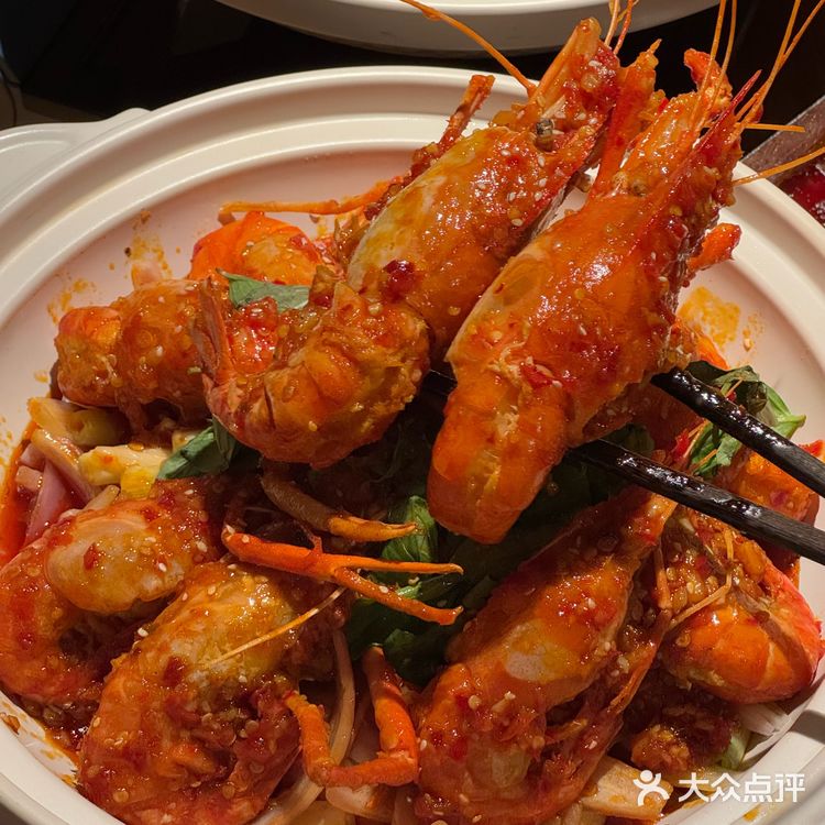 就在新街口！这圣诞氛围也太超前了！