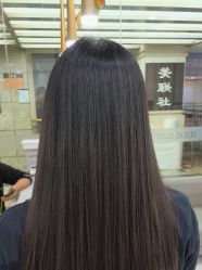 -镁连社·美联社