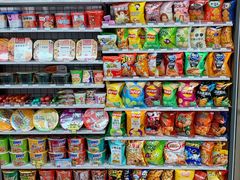 -凯辉24小时便利店(恒峰步行街店)