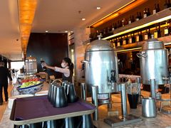 -上海龙之梦万丽酒店