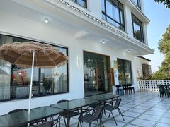 -弥舍·湖景团建泳池派对别墅·湖山境店