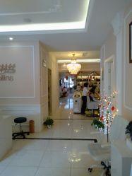 -Bollins波林丝•专研护发中心