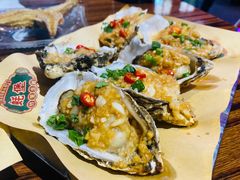 蒜蓉小生蚝-蚝堡海鲜·威海菜·海肠捞饭·烧烤·亚洲吃蚝公司(幸福门店)