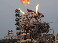 -北戴河碧螺塔海上酒吧公园