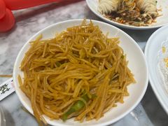 -小菜园新徽菜(宜兴八佰伴店)