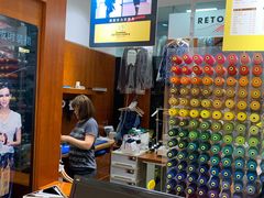 -玛奴拉改衣(万里家乐福店)