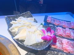 鲜黄喉-哥老官重庆美蛙鱼头(虹口龙之梦店)