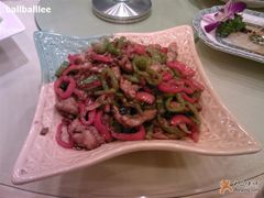 好像是土椒小炒肉-楚畹园