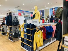 -优衣库(青岛万象城店)
