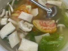 -芦茨金富饭庄·25年老字号·专做稻草鸡