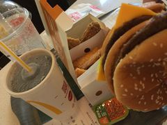-麦当劳(田林好又多店)