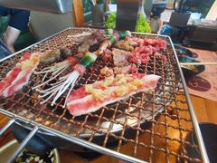-合易泓烤肉·海肠捞饭(火车站店)